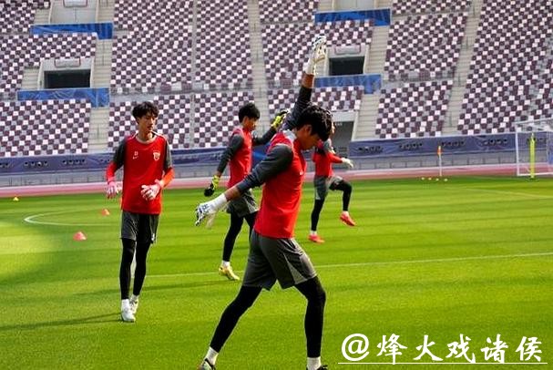 外援依然没到位、两场热身输十球,海港海外集训真的只收获 “寂寞”? 外援依然没到位、两场热身输十球,海港海外集训真的只收获 “寂寞”?