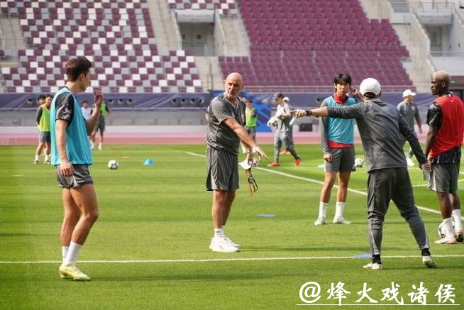 外援依然没到位、两场热身输十球,海港海外集训真的只收获 “寂寞”? 外援依然没到位、两场热身输十球,海港海外集训真的只收获 “寂寞”?
